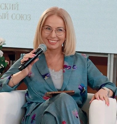 Российский книжный союз поздравляет генерального директора главного редактора «ИД Университетская Книга» Бейлину Елену Николаевну с награждением медалью «За труды в культуре и искусстве»!
