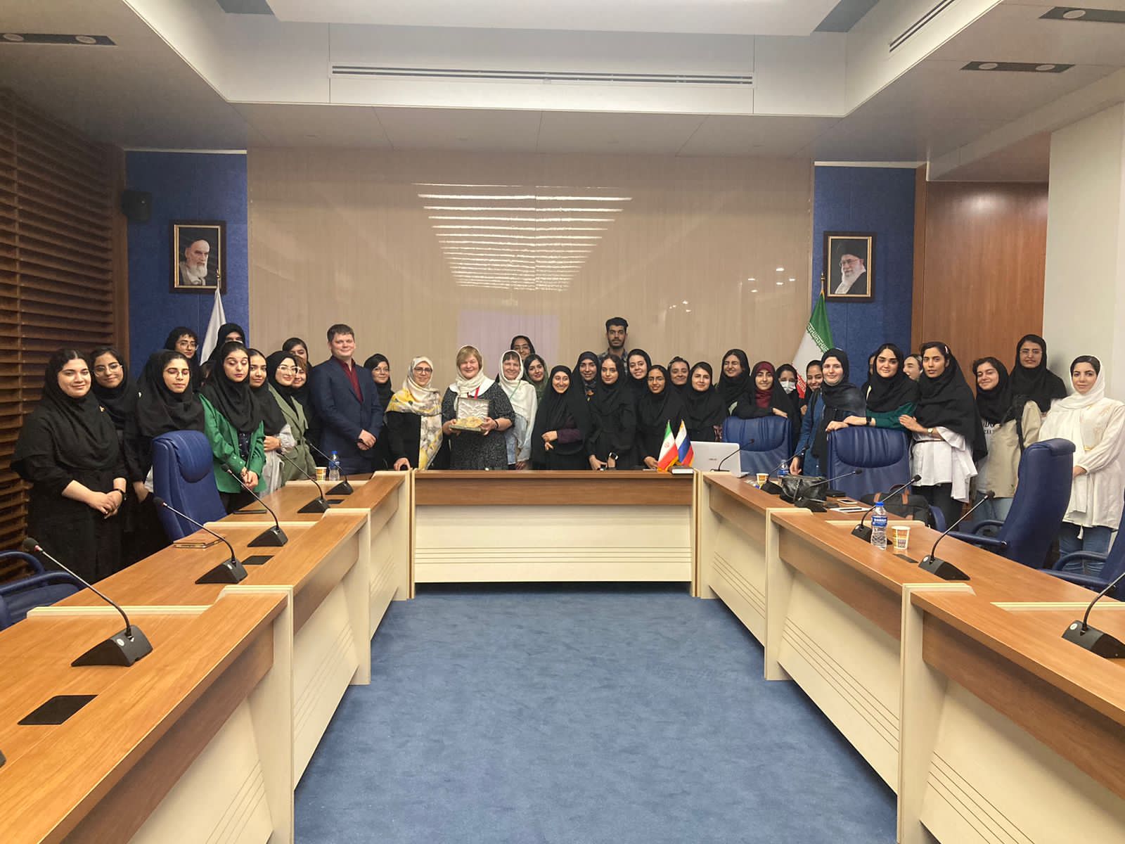 10 мая состоялось открытие Российского национального стенда на 34-ой Тегеранской международной книжной ярмарке