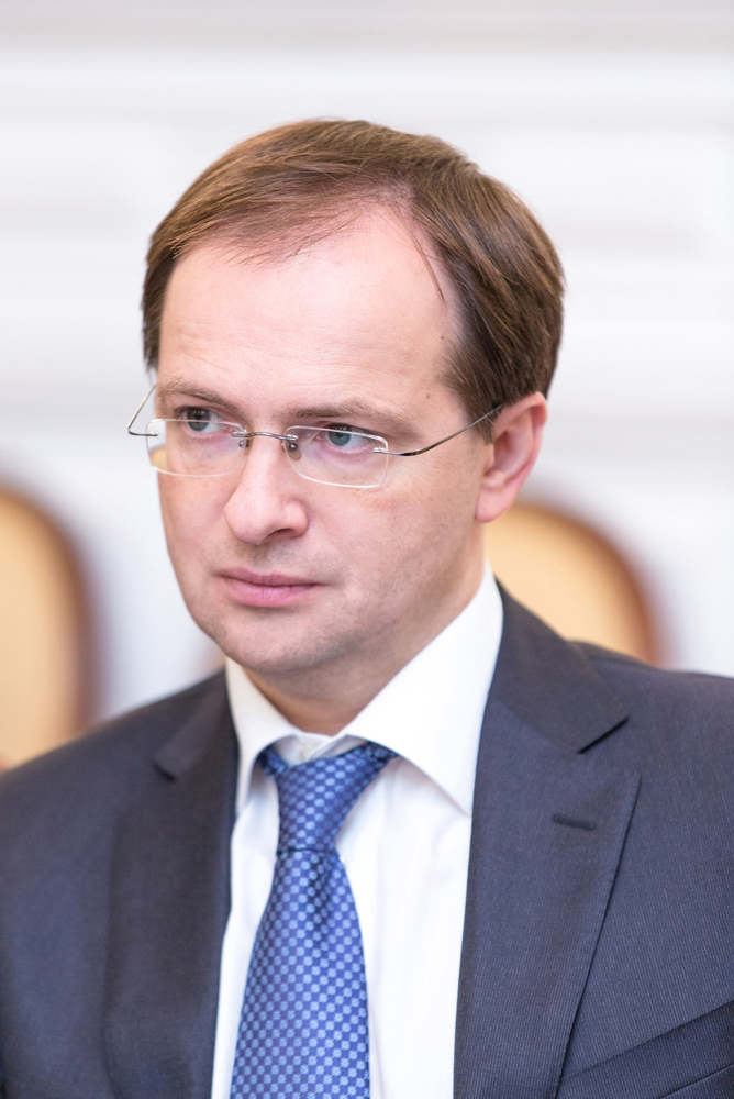 АЗАПИ защищает книги Владимира Мединского