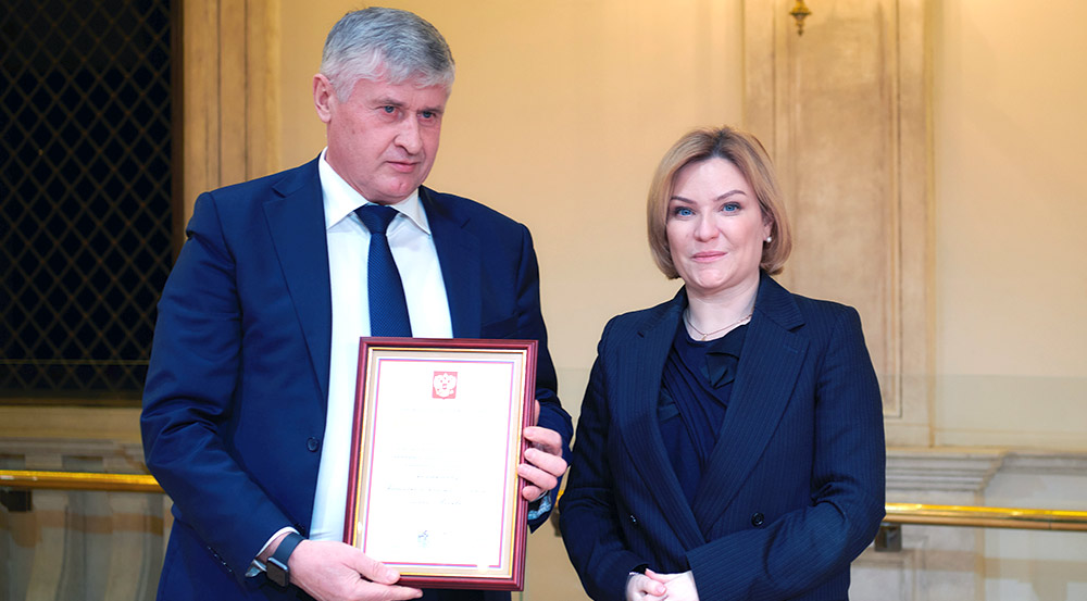 В Большом театре состоялось награждение деятелей культуры