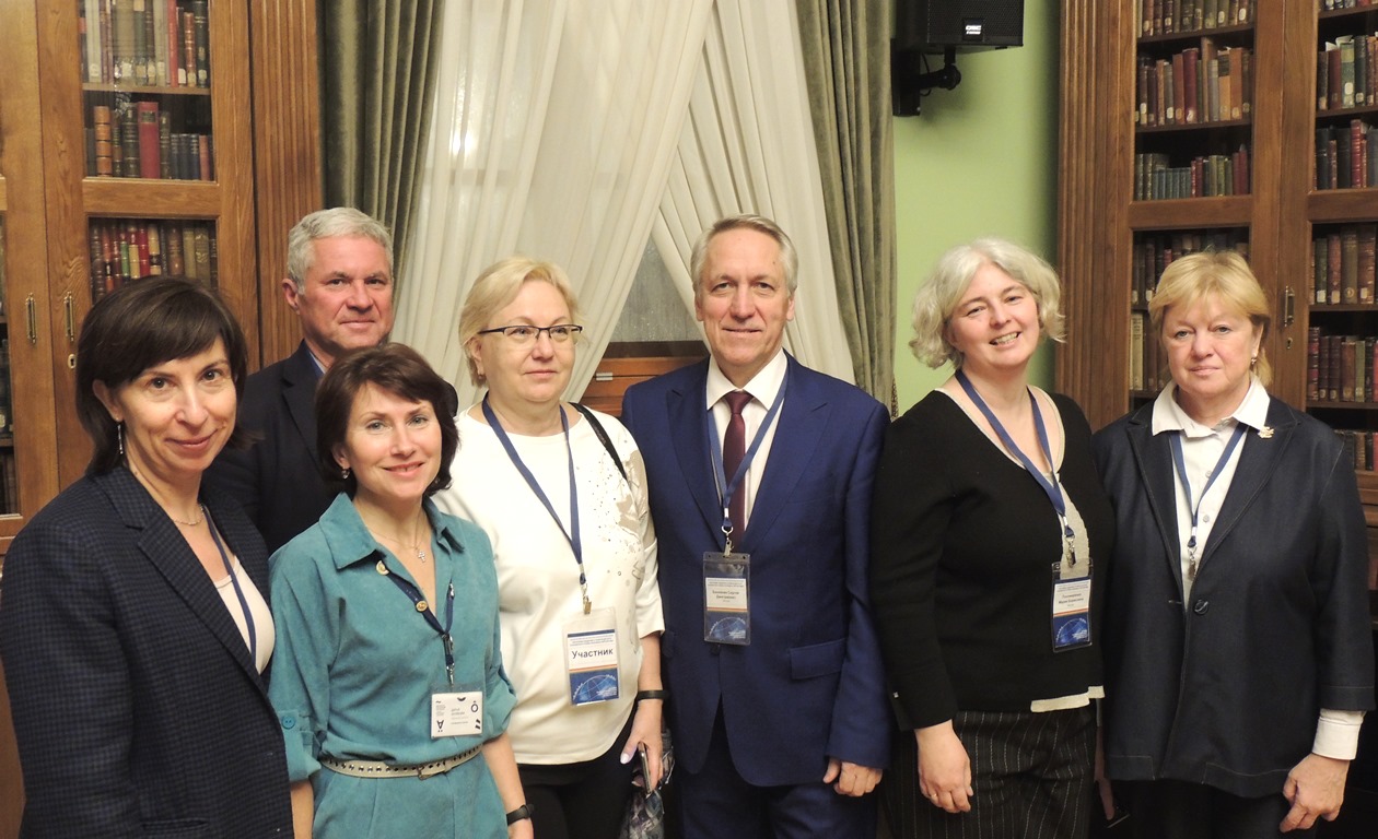 Программа поддержки и развития детского и юношеского чтения: проблемы и перспективы