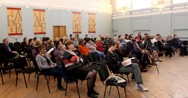 В Саратове завершилась Вторая международная книжная ярмарка-фестиваль «Волжская волна – 2016»