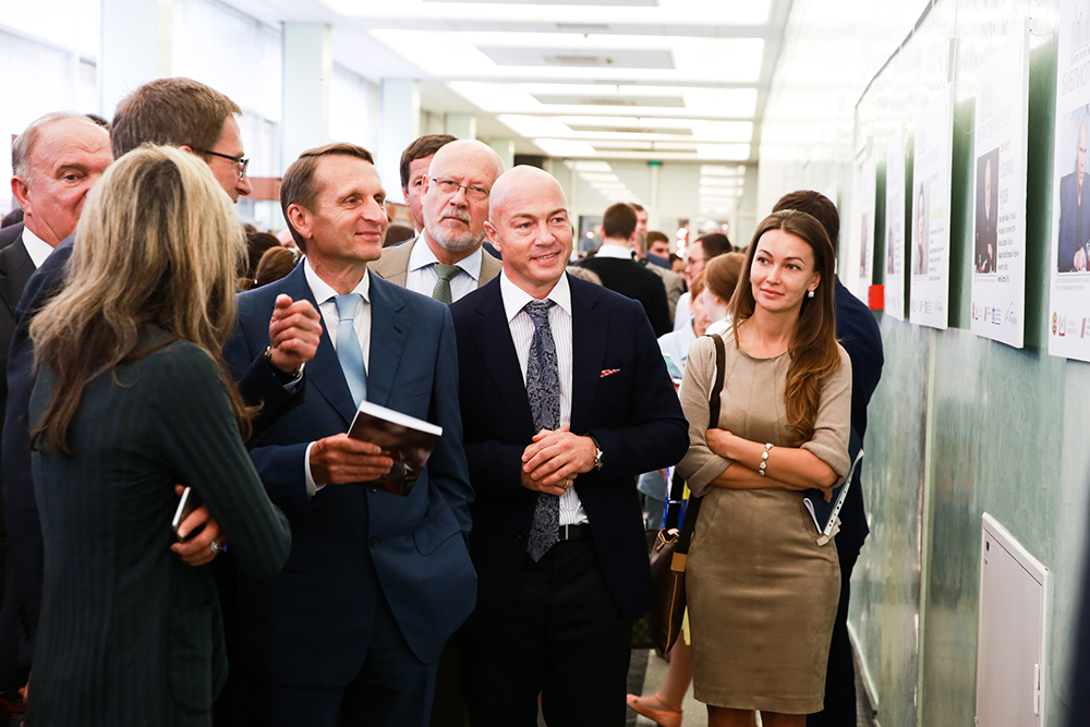 Масштабная выставка «Год литературы в России: парламентские страницы» прошла в Государственной Думе