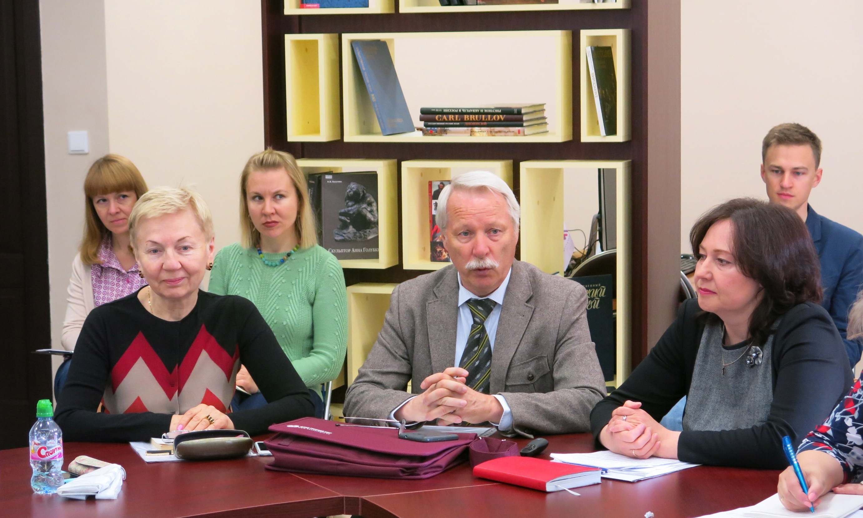 Издатели и библиотекари Карелии встретились с экспертами книжной отрасли