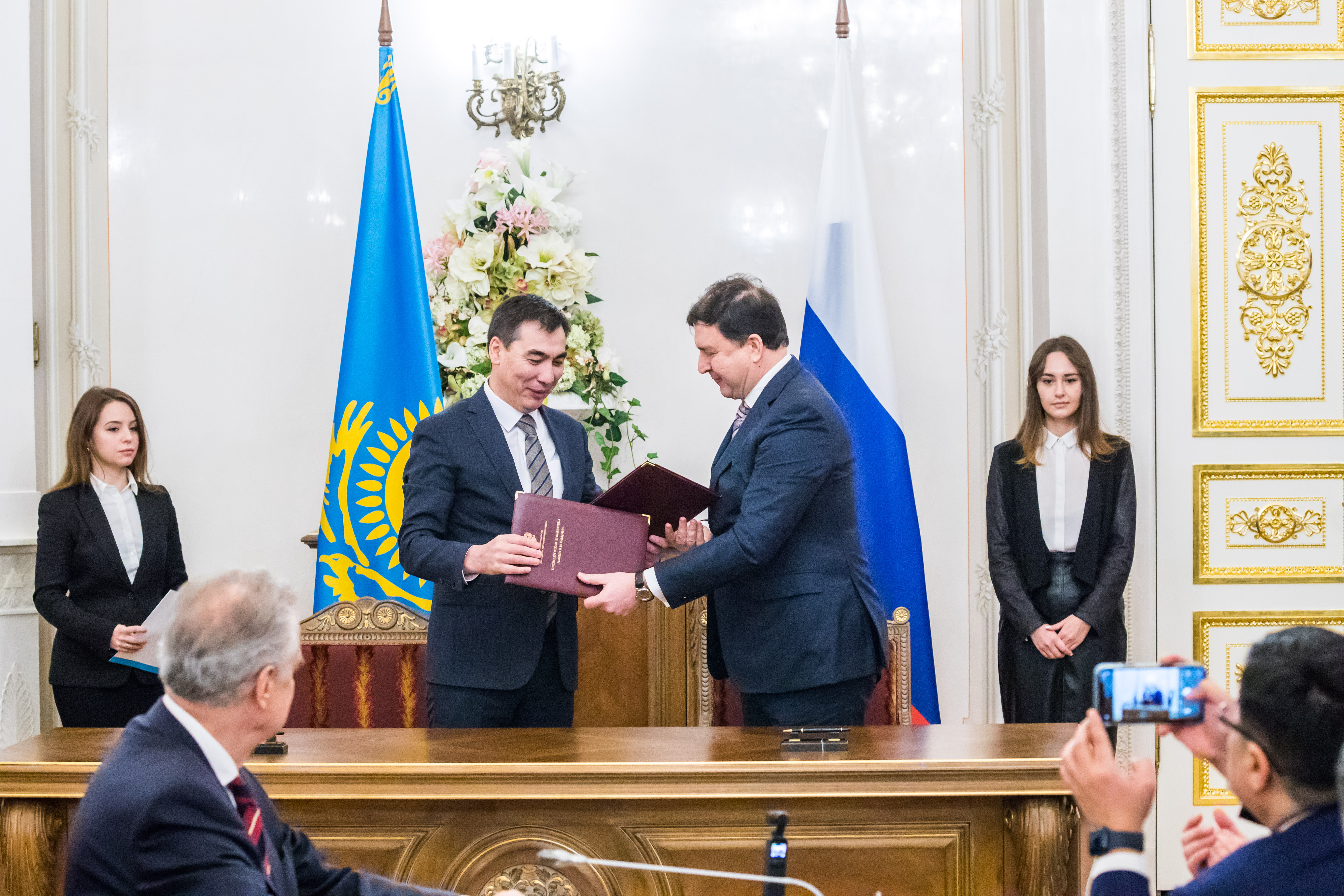 Главное изображение