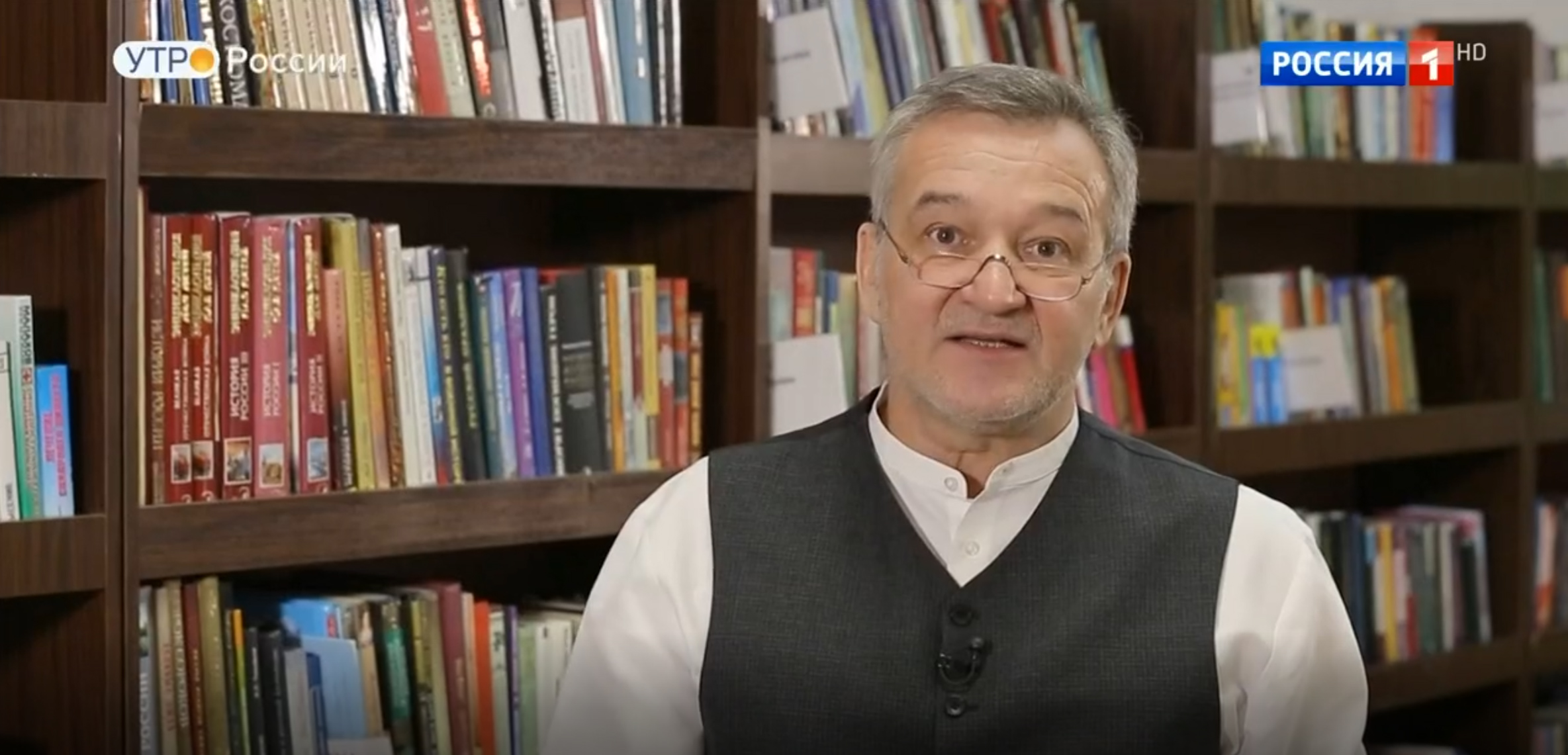 Обзор книг с Егором Серовым