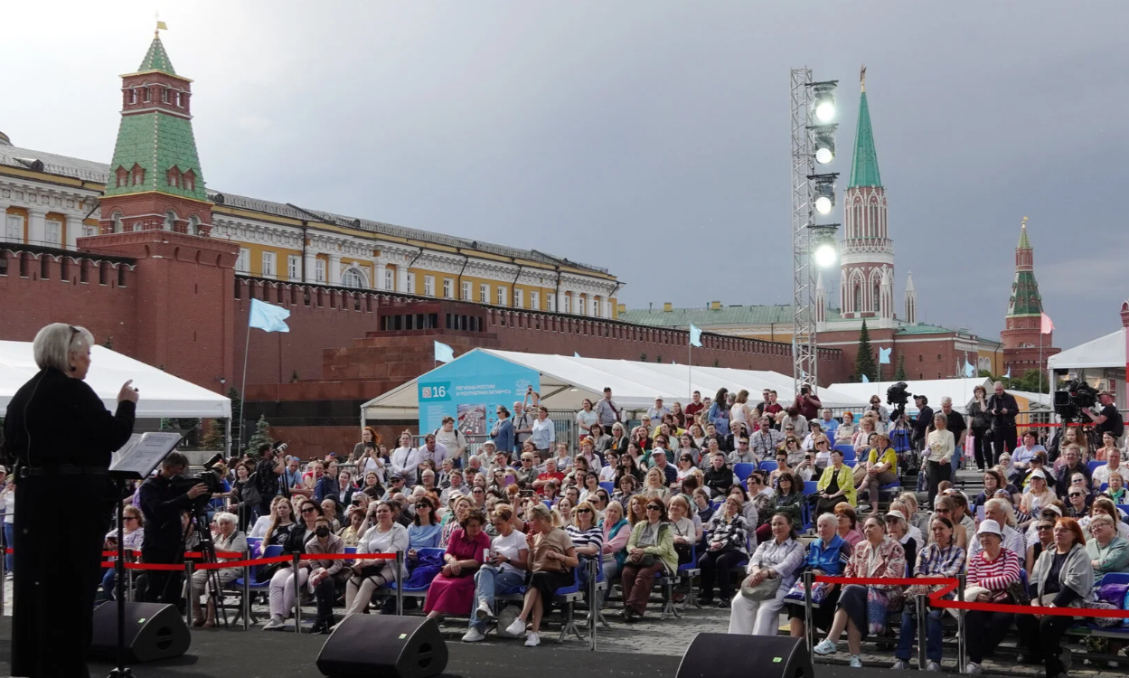 IX Книжный фестиваль «Красная площадь»