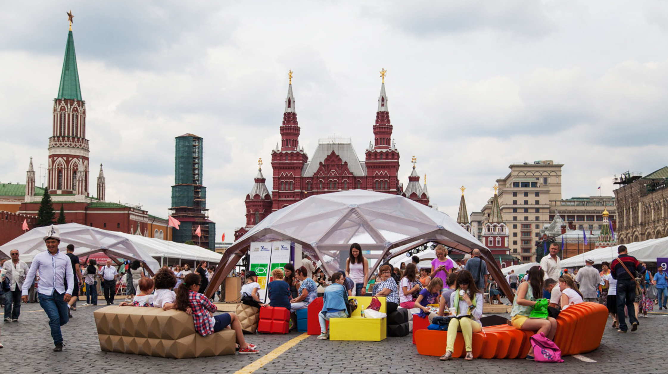 «Детская» программа книжного фестиваля «Красная площадь – 2022»
